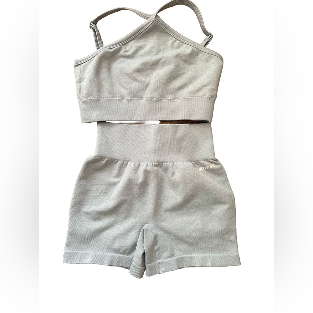 Sleek Gray and Blue Bike Shorts with High-Waisted Fit
